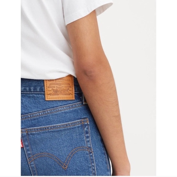 LEVI’S Wedgie Icon Jean Charleston Moves Medium Wash Size 26 - Picture 3 of 10